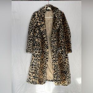 Chic Leopard Print Teddy Jacket
